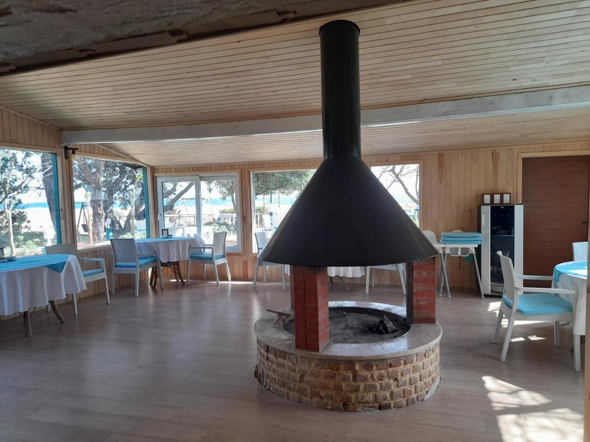 Bellerofon Beach Otel Чирали Экстерьер фото