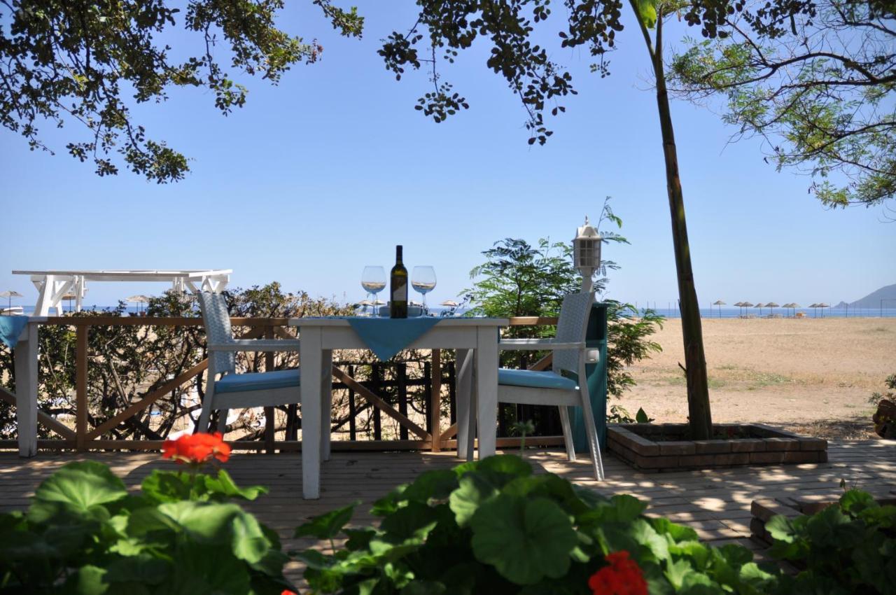 Bellerofon Beach Otel Чирали Экстерьер фото