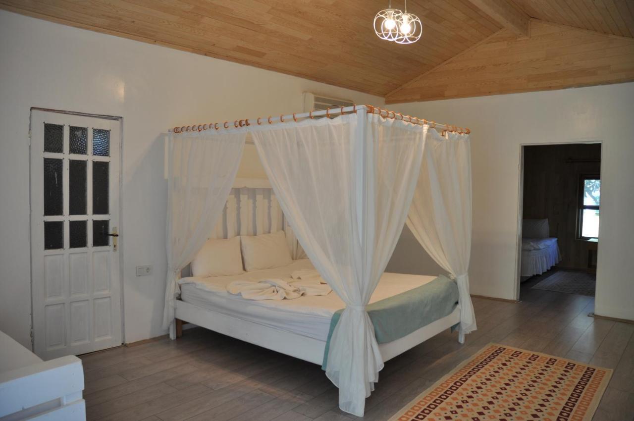 Bellerofon Beach Otel Чирали Экстерьер фото